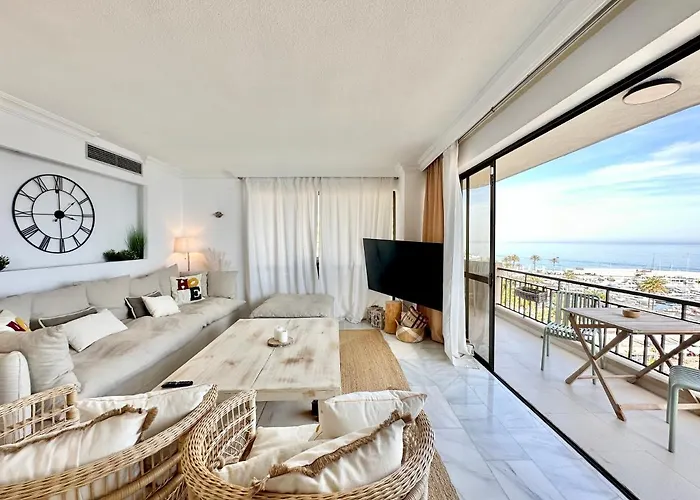 El Faro, Center Marbella Beachfront - Eaw Homes
