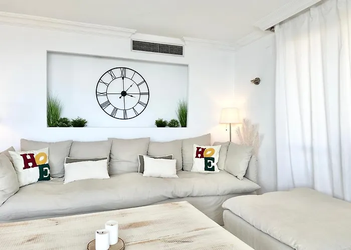 El Faro, Center Marbella Beachfront - Eaw Homes