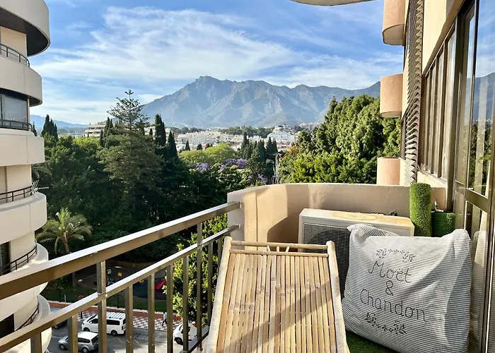 El Faro, Center Marbella Beachfront - Eaw Homes